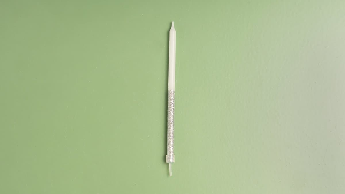 Premium candle silver