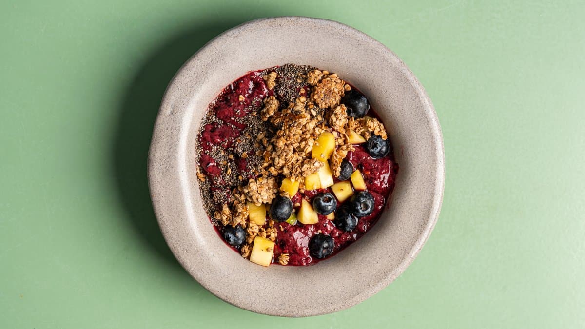 Açaí bowl (vegan, gluten free)