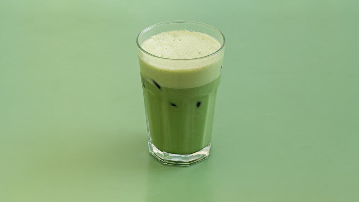 Iced matcha latte