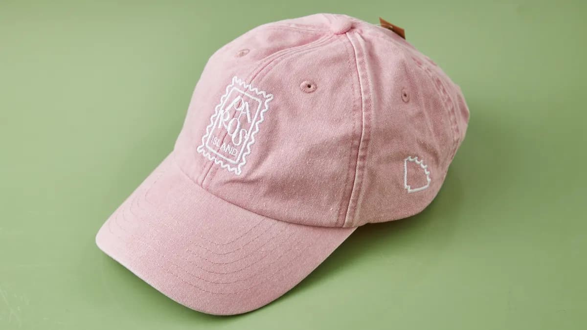 Postage stamp cap, pink
